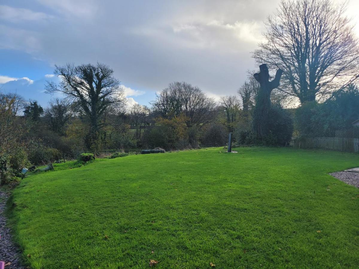 Farmhouse B&B Family Stay Or Romantic Break, On Our Smallholding Close To Narberth Exterior foto